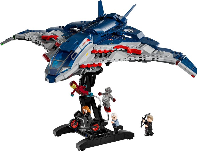 Quinjet Din Razbunatorii: Sub Semnul Lui Ultron