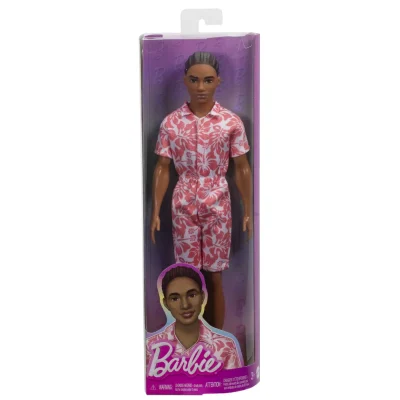 Barbie Păpușă Baiat Fashionistas în Salopeta Stil Hawaian Si Sandale Verzi