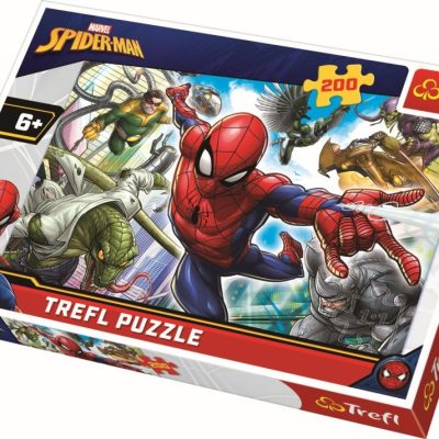 Puzzle Trefl 200 Nascut Supererou