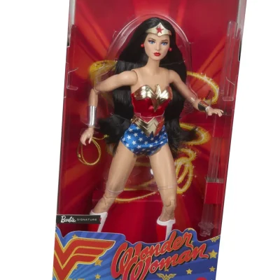 Barbie Signature Păpușă Barbie Wonder Woman
