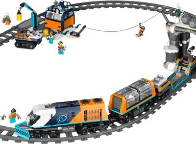 Trenul Expres Al Exploratorilor Spre Polul Arctic